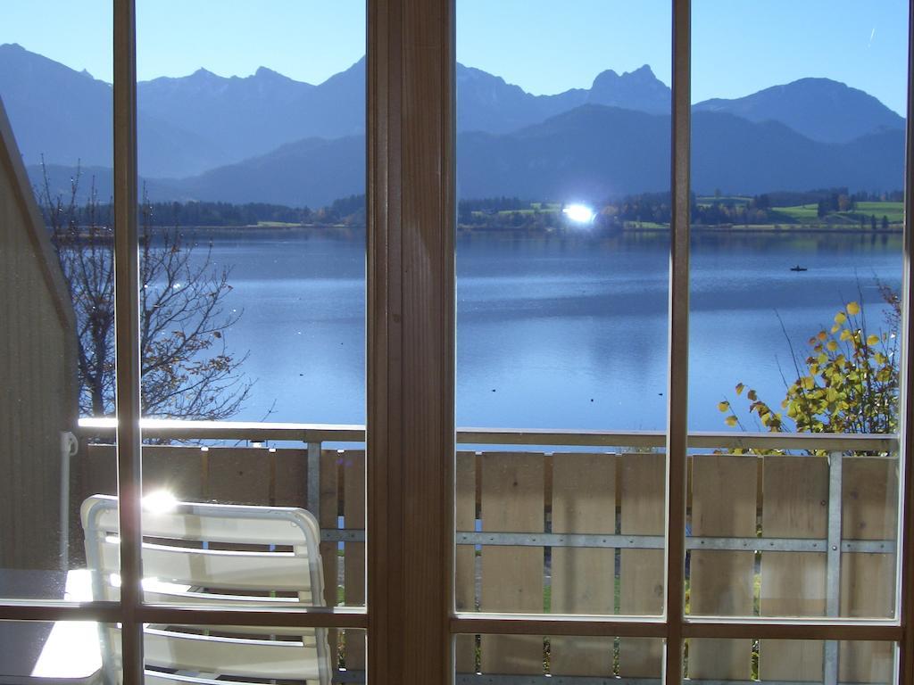 Gaestehaus Guggomos "Hopfen Am See" ฟุสเซ่น ห้อง รูปภาพ