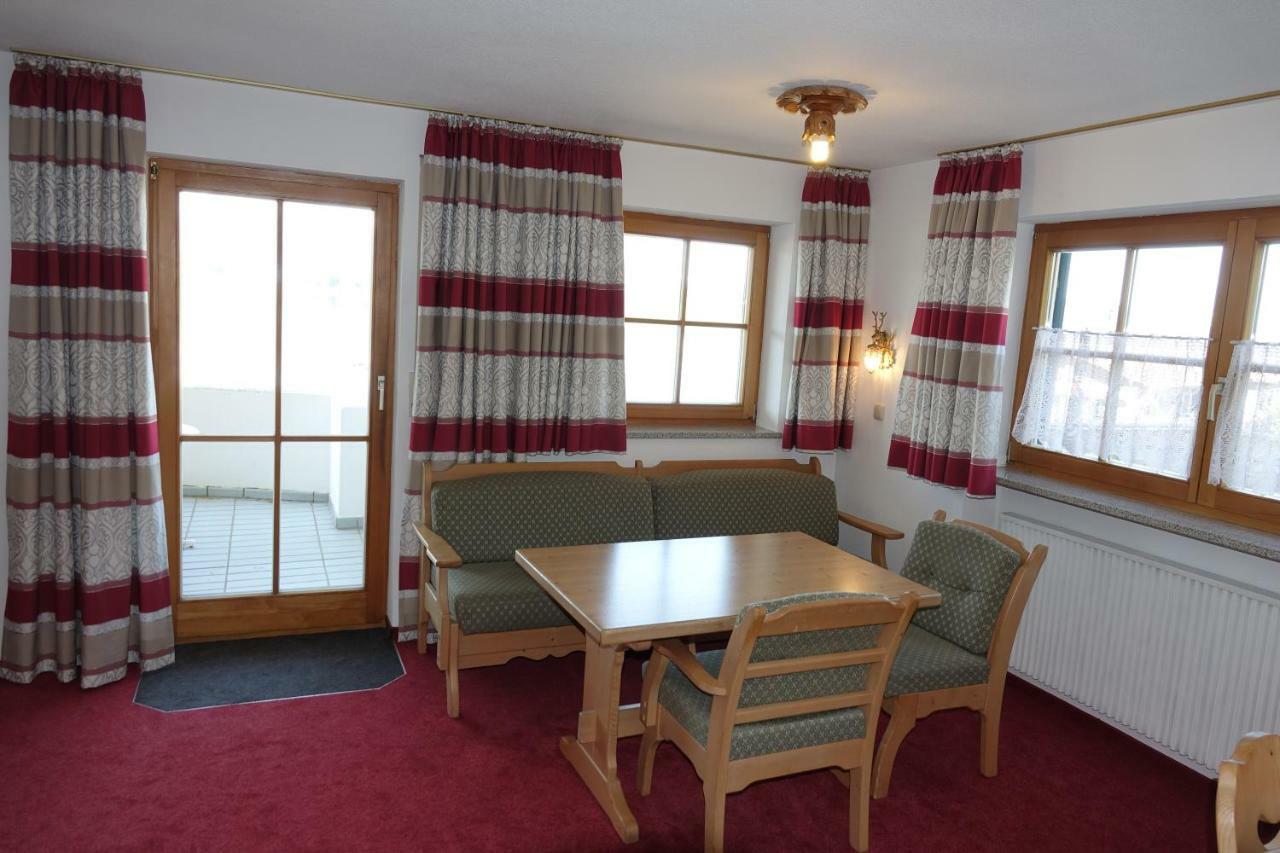Gaestehaus Guggomos "Hopfen Am See" ฟุสเซ่น ภายนอก รูปภาพ